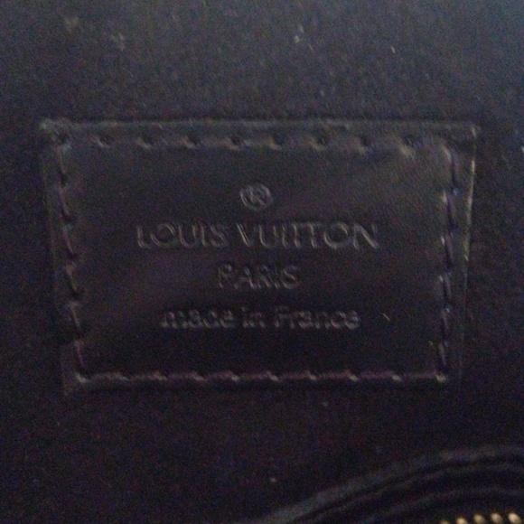𝅺AUTHENTIC Louis Vuitton Handbag - Picture 7 of 17